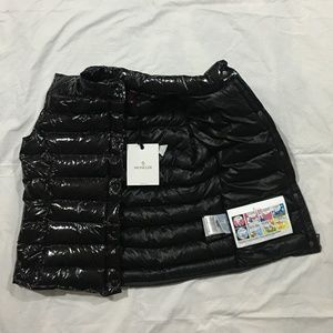 Moncler Jackets & Coats - Moncler Women's Black Vest Moncler Jackets & Coats - Moncler Women's Black Vest